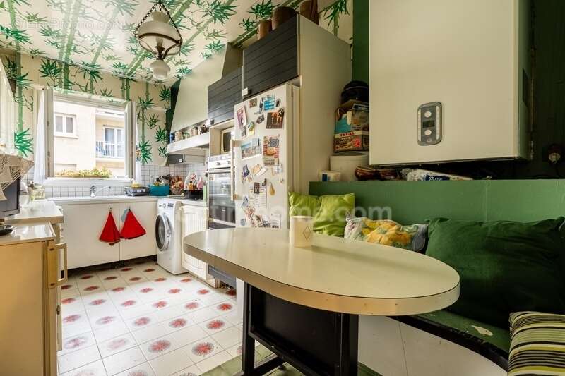 Appartement à L'HAY-LES-ROSES