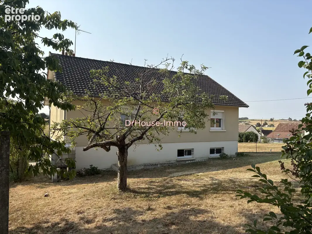 Maison 4 pièces 92 m² à vendre à Oyre (86220) - photo 8