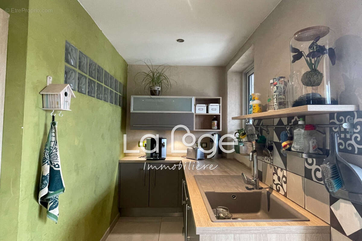 Maison à BELLAFFAIRE