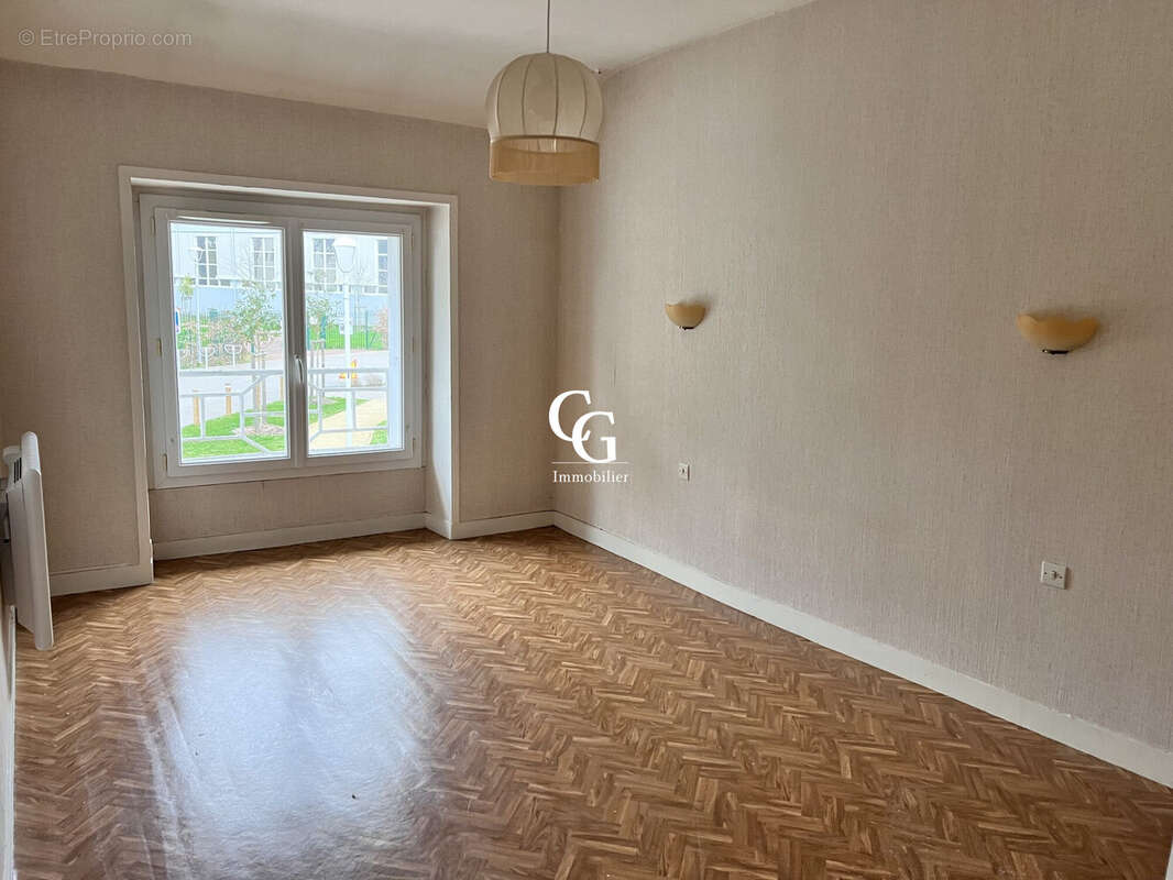 Maison à SAINT-AIGNAN-GRANDLIEU