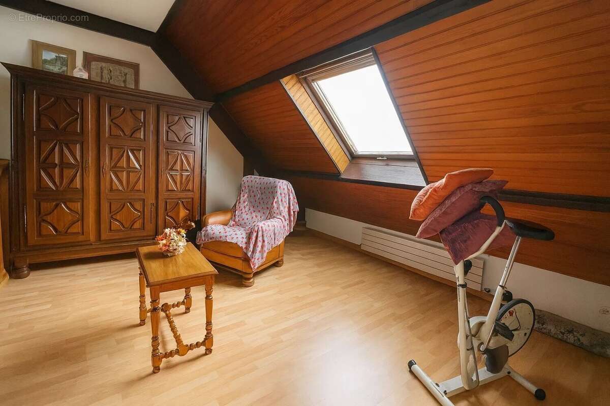 Maison à MARLES-EN-BRIE