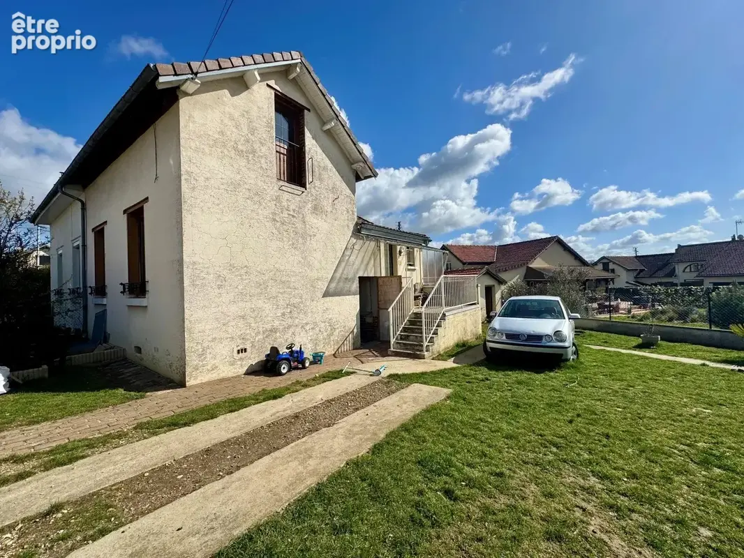 Maison à BORNEL