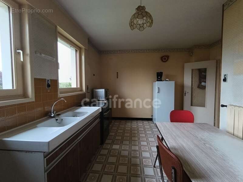 Maison à HAUTE-AVESNES