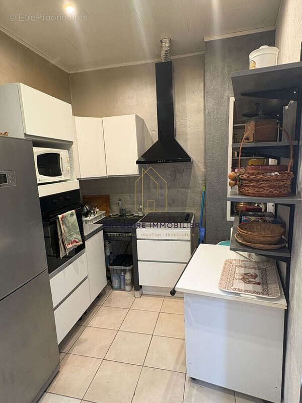 Appartement à CUCURON