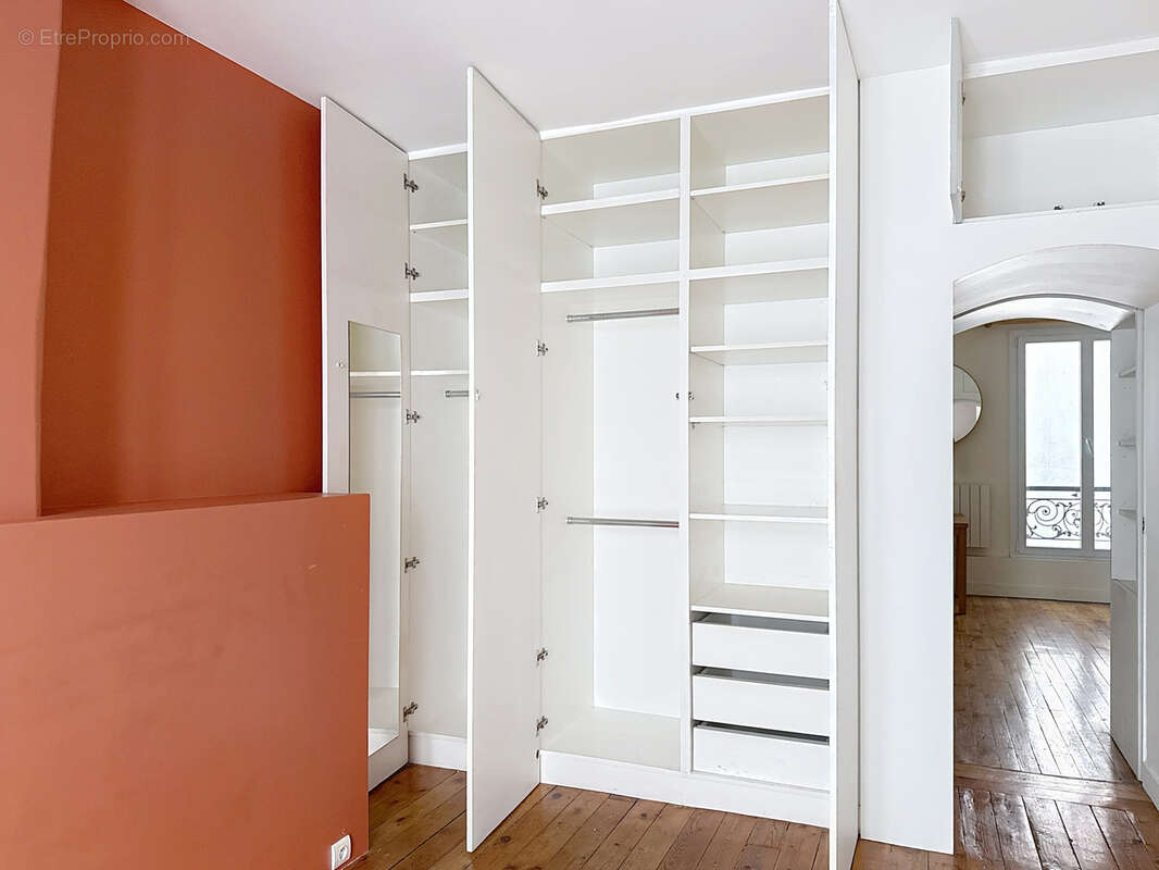 Appartement à PARIS-11E