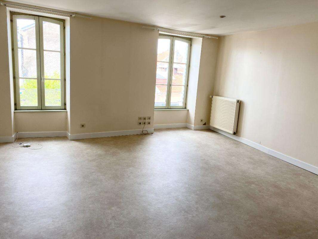 Appartement à CHAUMONT