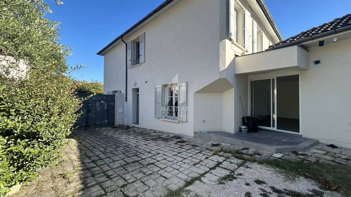 Appartement à CLAIX