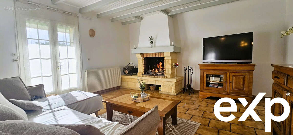 Maison à SAINT-LAURENT-DES-VIGNES