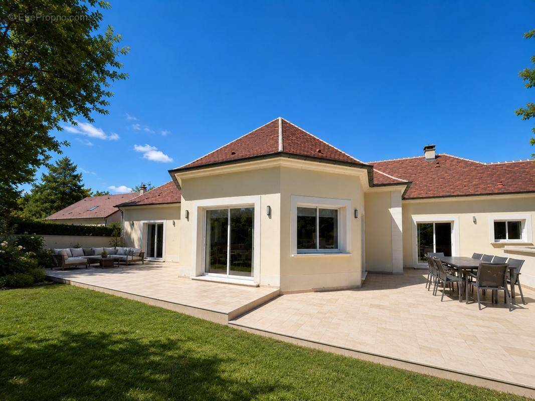 Maison à VILLEFARGEAU