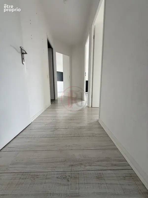 Appartement T4 secteur calme et très recherché - photo 7