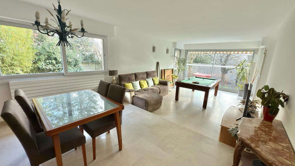 Maison à SAINT-GRATIEN