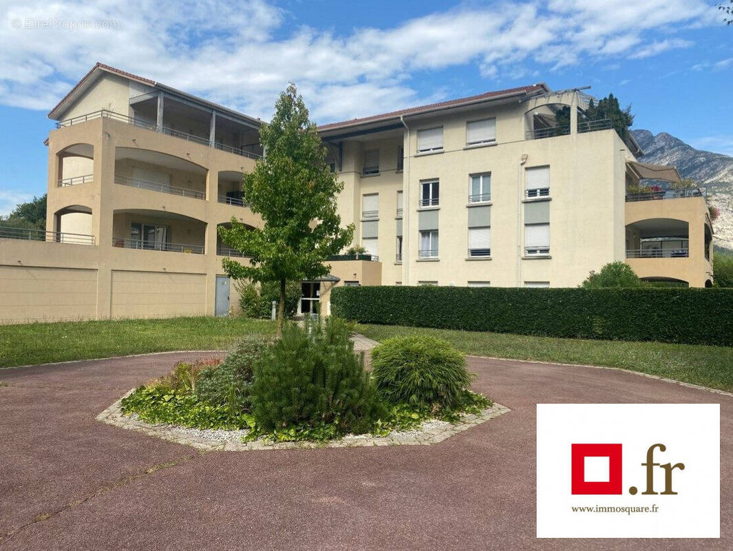 Appartement à SASSENAGE