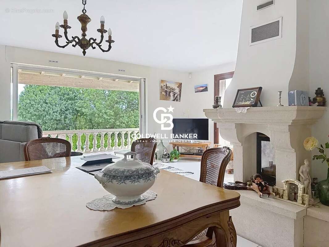 Maison avec vue sur la Charente à Saintes - photo 8
