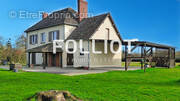 Maison à AUXAIS