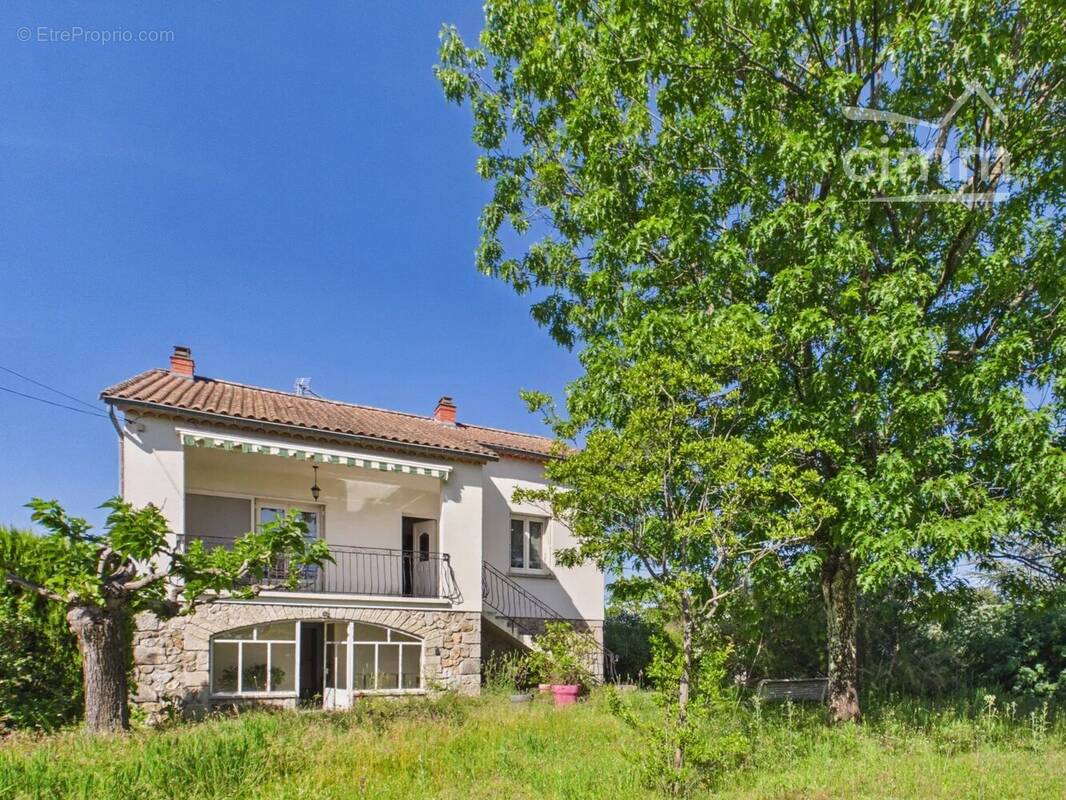 Maison à LABLACHERE