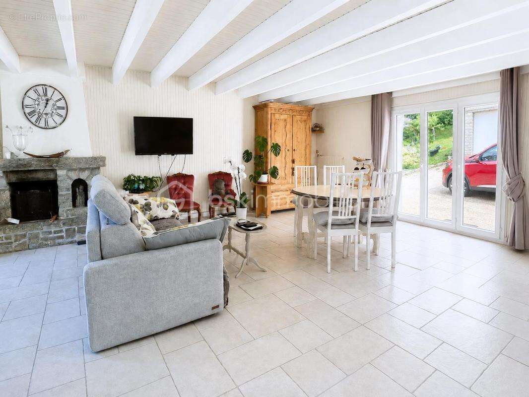 Maison à MOUSTOIR-AC
