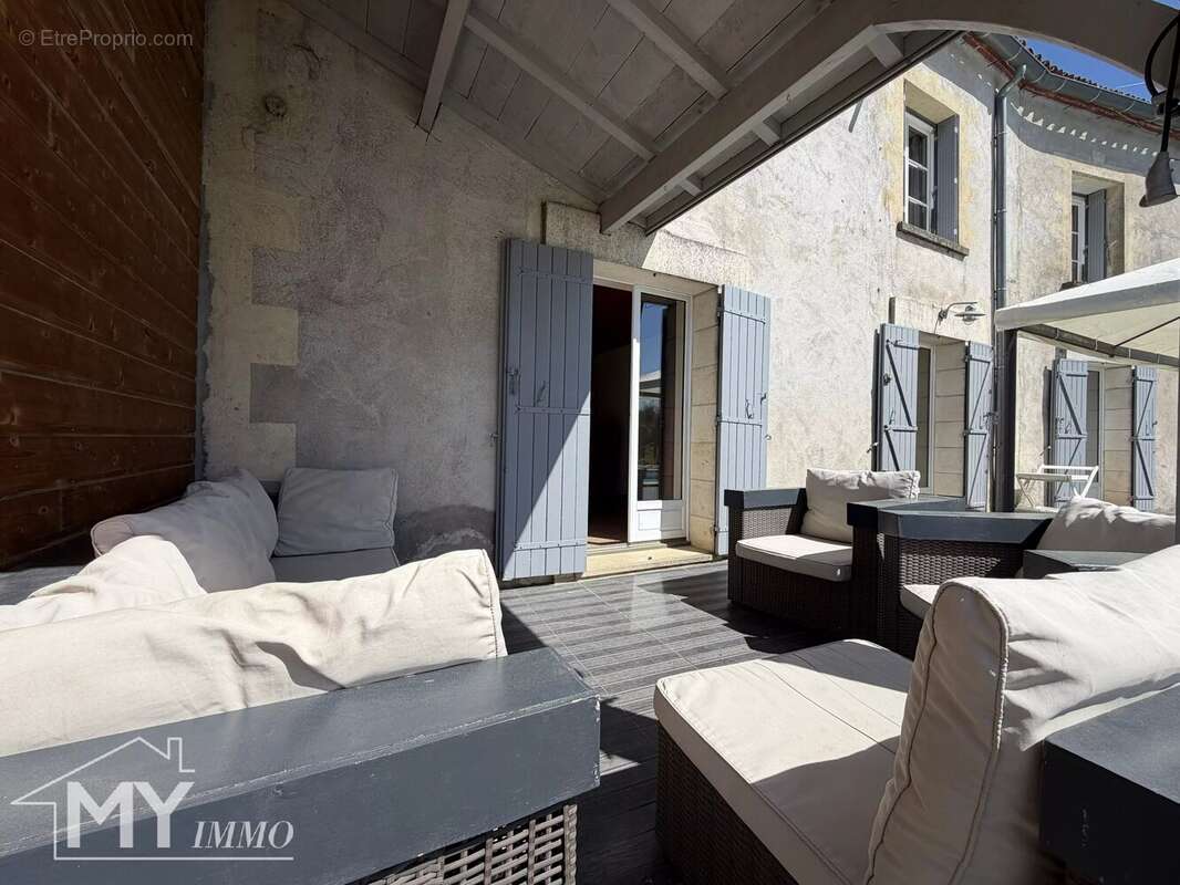 Maison à SAINT-ANTOINE-DE-BREUILH