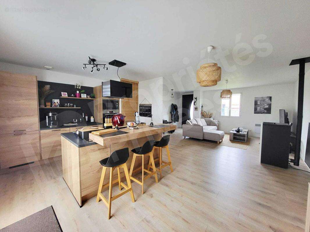 Maison Plain-pied, 4 chambres et jardin - photo 7