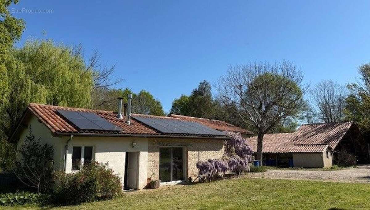 Photo 2 - Maison à BIAS