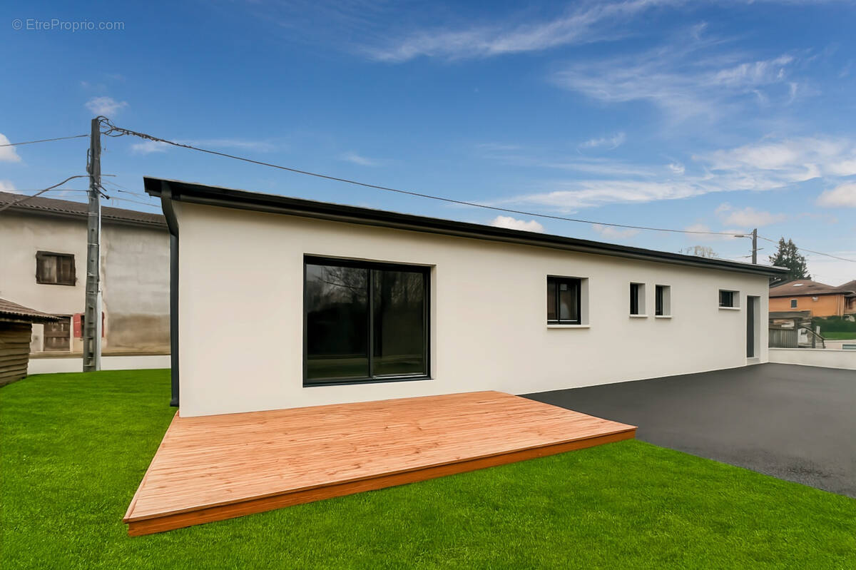 Maison à CHATILLON-LA-PALUD