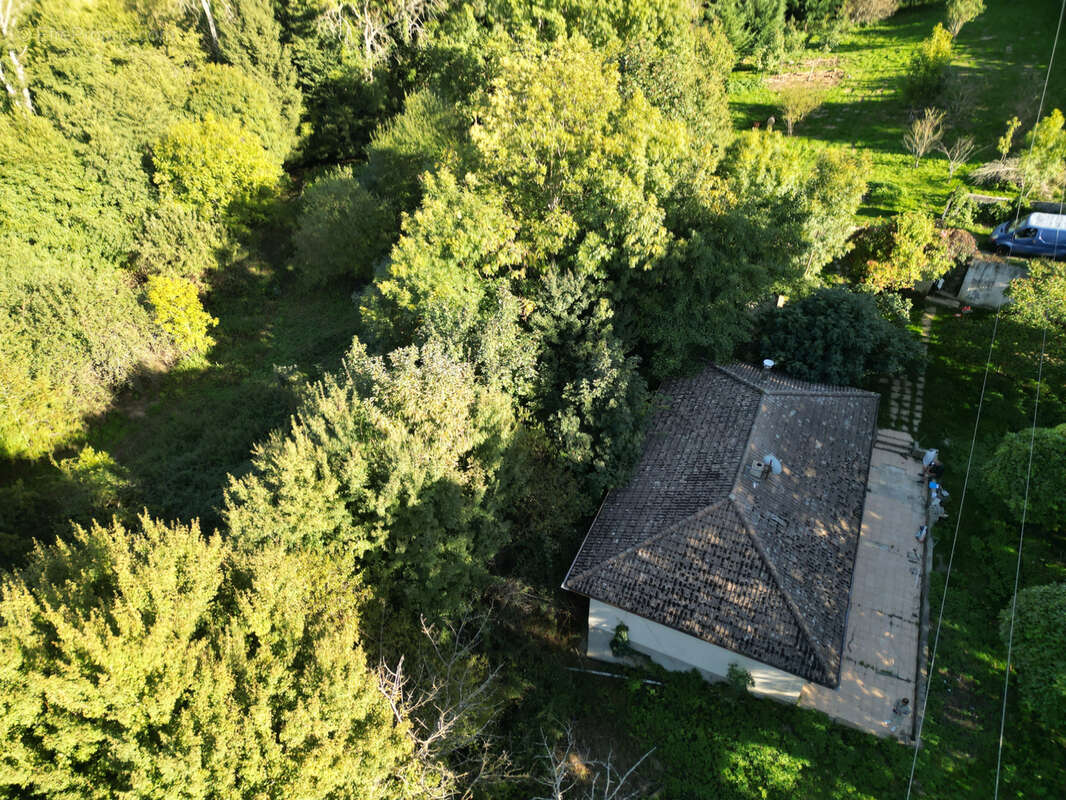 Maison à COUR-ET-BUIS