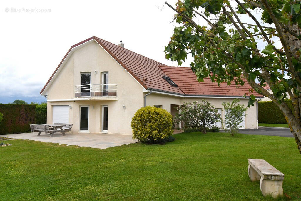 Maison à CHANTRANS