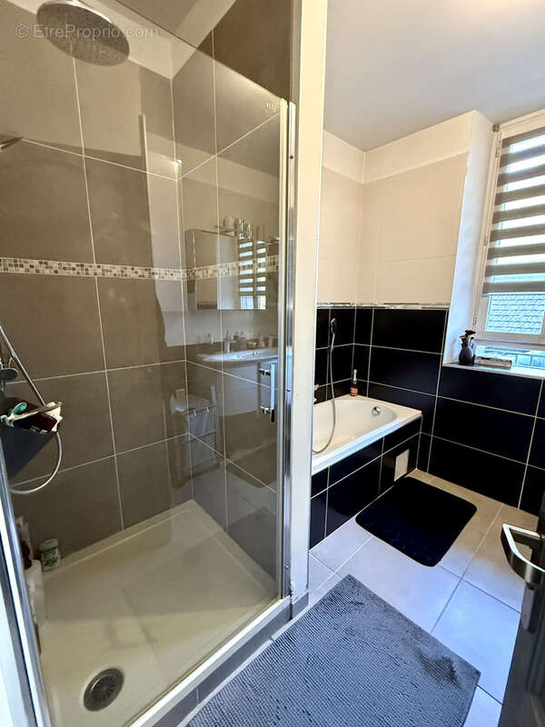 Appartement à CLUSES