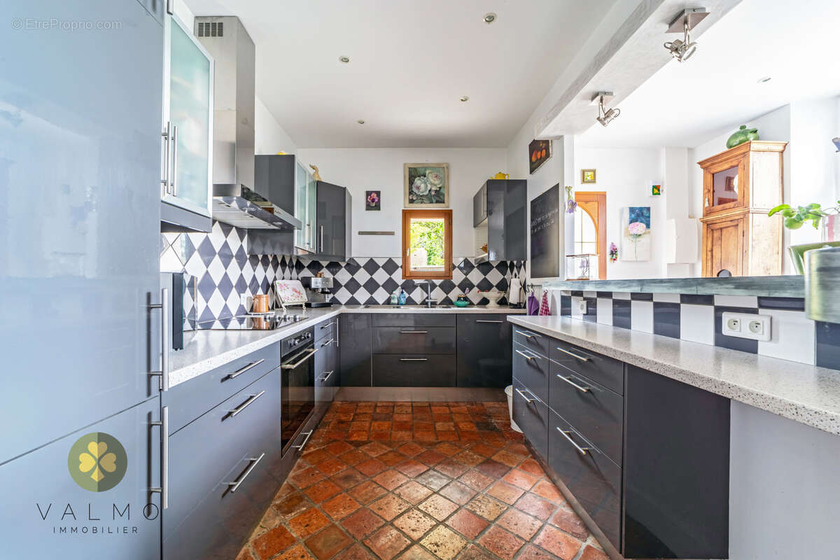 Appartement à MONTFORT-L&#039;AMAURY