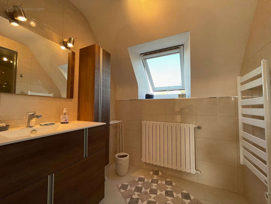 Maison  6 pièce(s) - photo 9