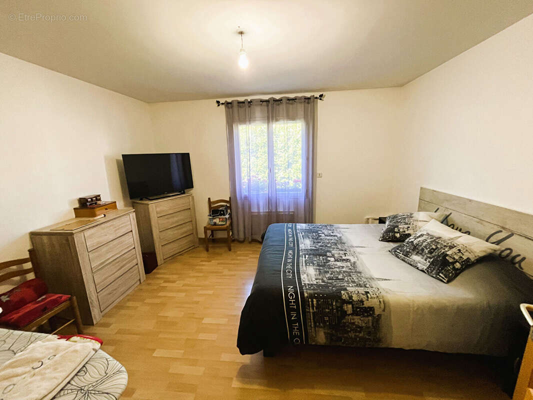 Maison à VILLEMANDEUR