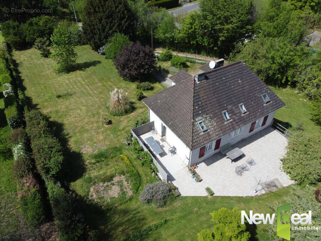 Maison à LUBERSAC
