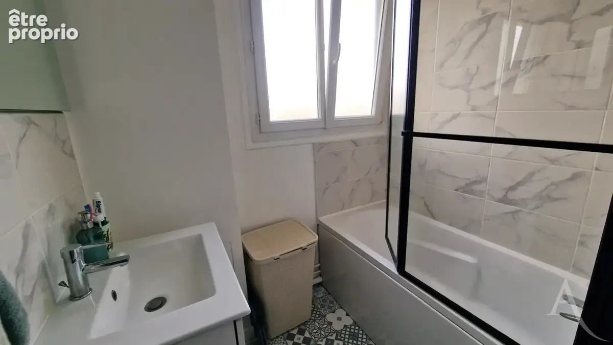 Appartement F2 à Mantes La Jolie de 49m² avec parking et cave - photo 5