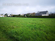 Terrain à LE MESNIL-OZENNE