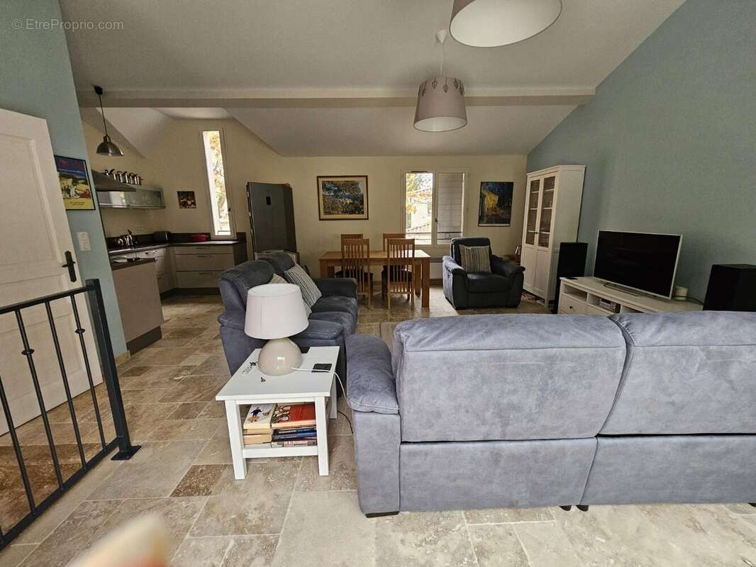 Maison à LEZIGNAN-LA-CEBE