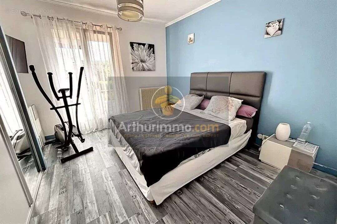 Maison à VERT-SAINT-DENIS