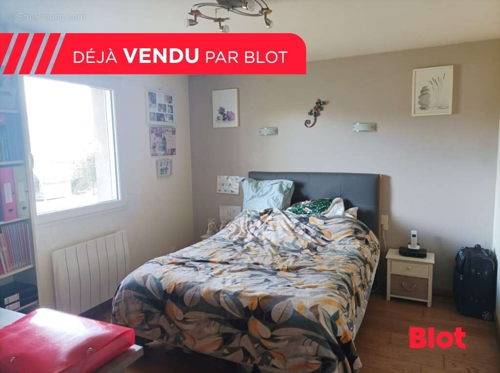 Maison à MONTREUIL-DES-LANDES