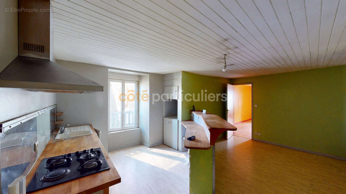 Appartement à MORTAGNE-SUR-SEVRE