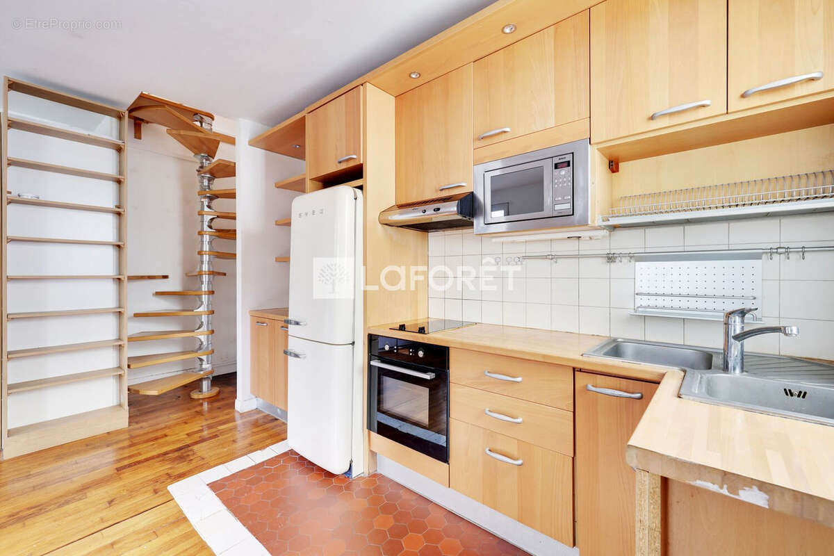 Appartement à PARIS-12E