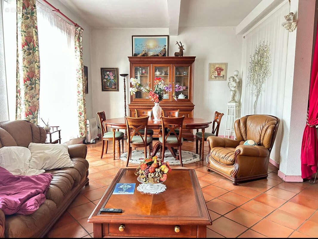 Maison à LEZIGNAN-CORBIERES