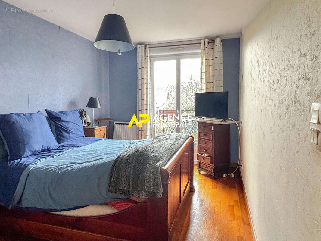 Maison à SARTROUVILLE