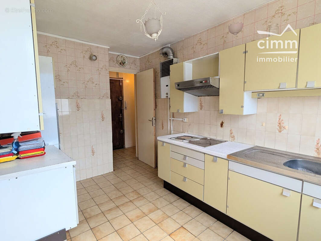 Appartement 62 m² à Fontaine  - photo 6