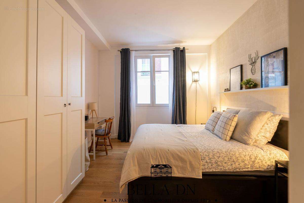 Appartement à ASNIERES-SUR-SEINE