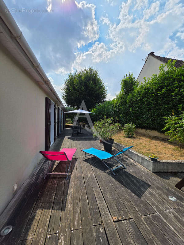 Maison 5 pièces - garage double - Terrasse - Jardin - photo 9
