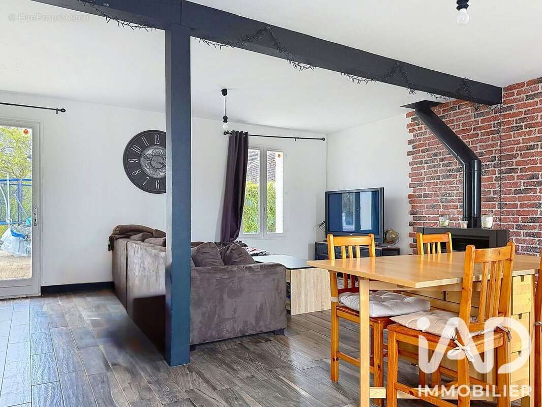 Maison 96 m² à Mondonville-Saint-Jean  - photo 2