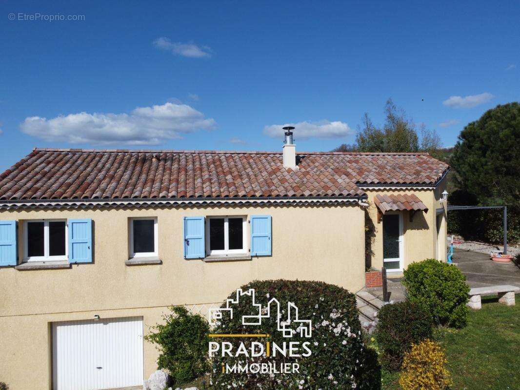 Maison à CHATEAUNEUF-DE-GALAURE