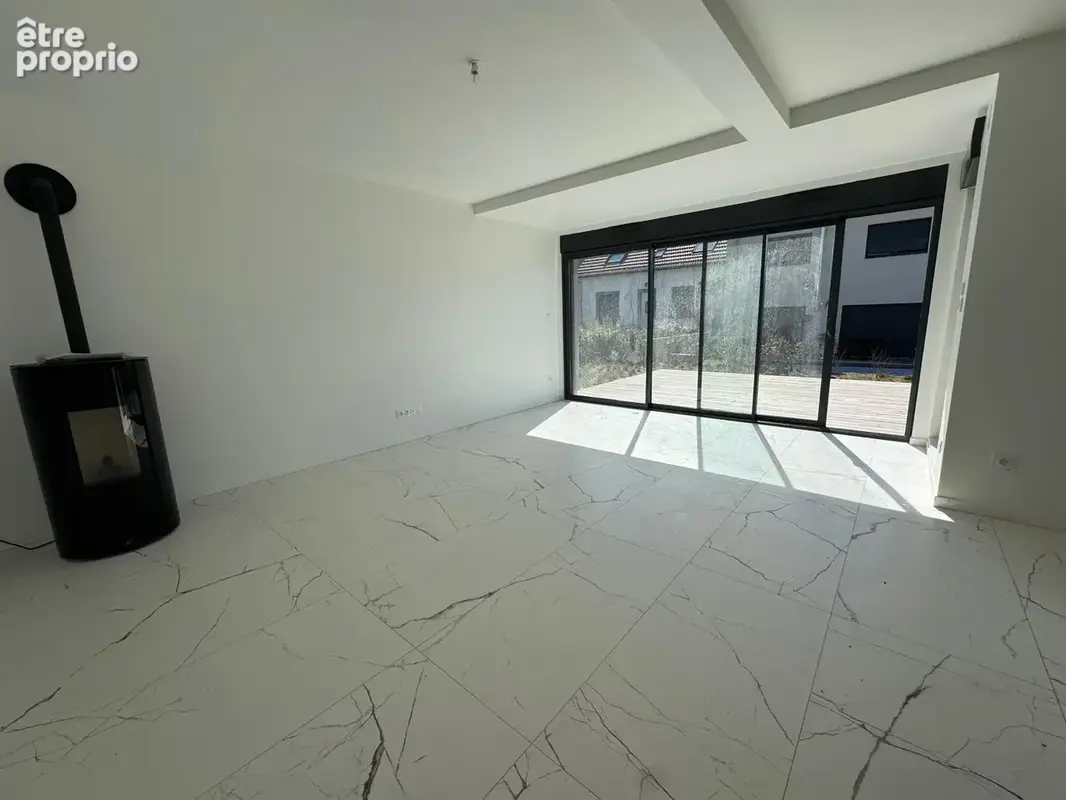 Appartement neuf en rez-de-chaussée avec terrasse de 20 m2 et jardin privatif de 130 m2 + garage + parking. - photo 10