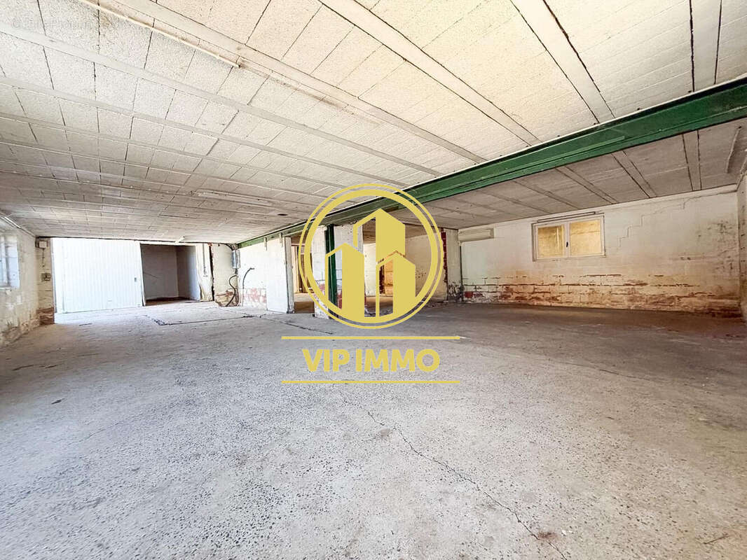 Commerce 240 m² à Marcq-En-Baroeul  - photo 9
