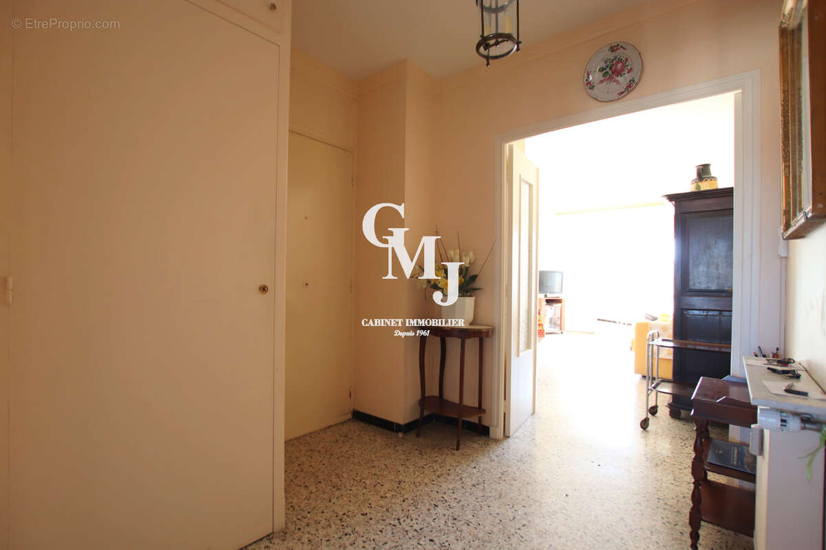 Appartement à SAINT-RAPHAEL