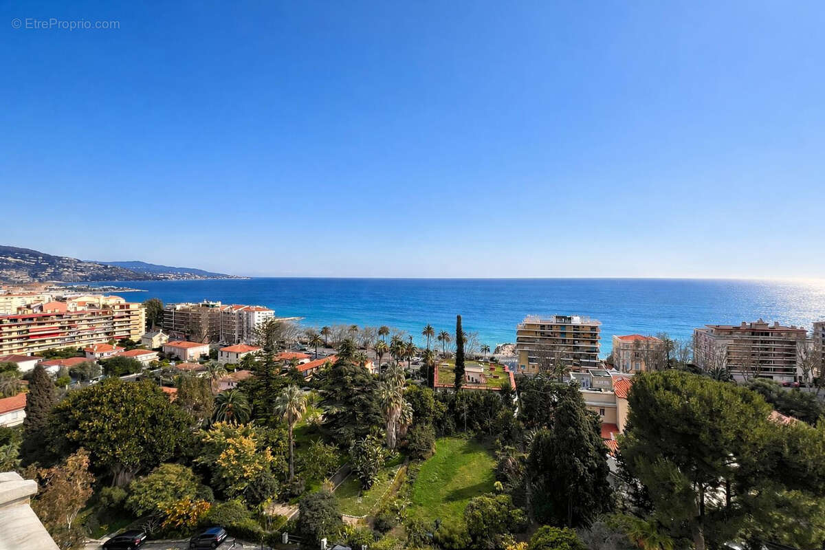 Appartement à MENTON