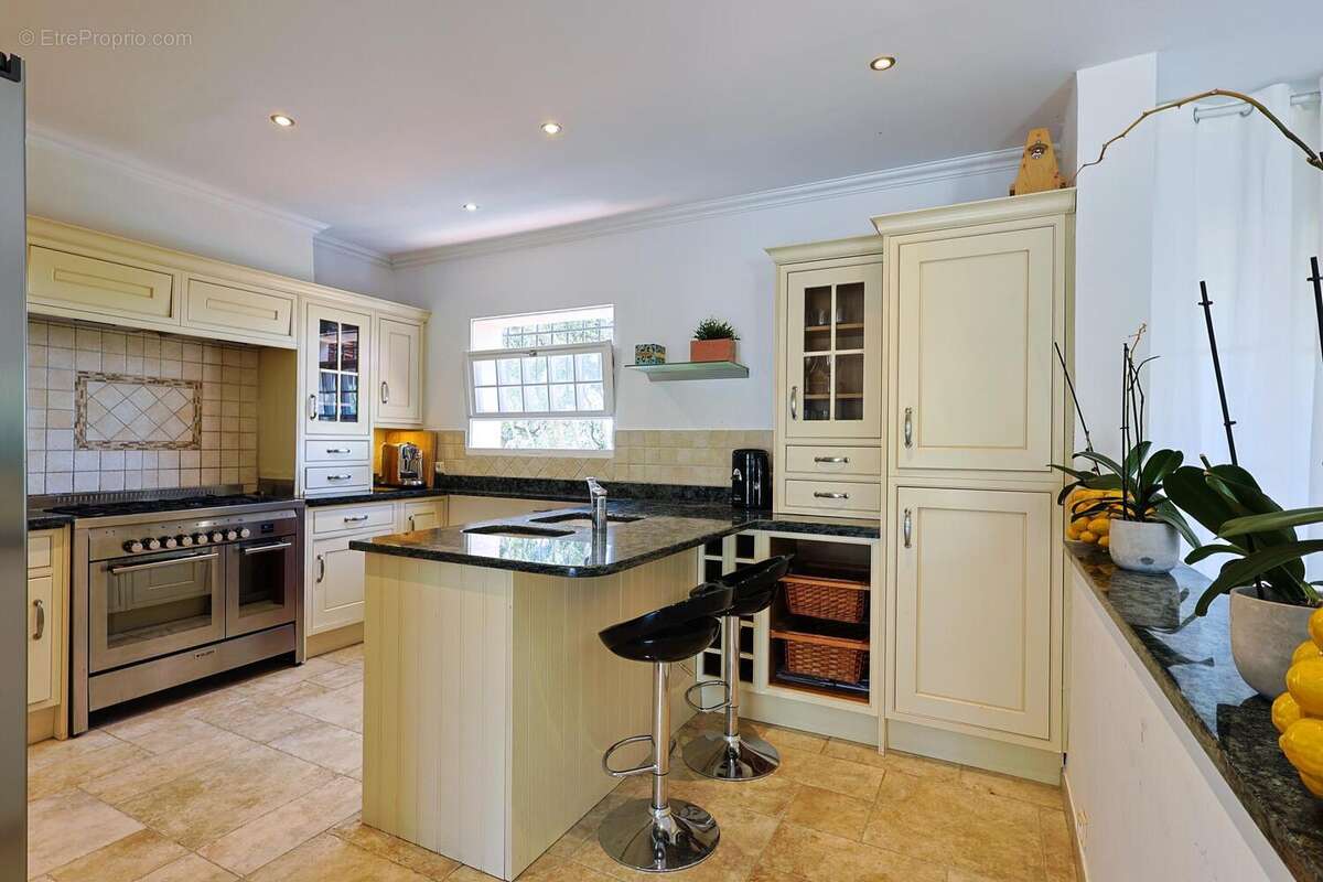 Photo 9 - Maison à GRIMAUD